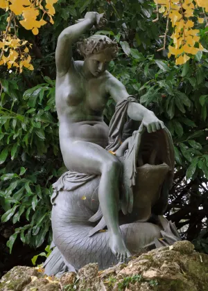 Nymphe tourmentant un dauphin (1868)