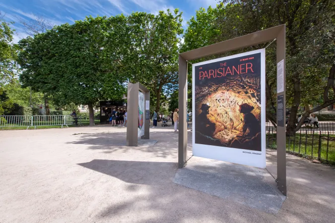 Photo de la couverture en grand format « Affaire de famille », créée par Michael Prigent pour la revue imaginaire « The Parisianer », exposée au Jardin des Plantes